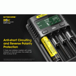 מטען סוללות מהיר 4 ערוצים NITECORE UMS4