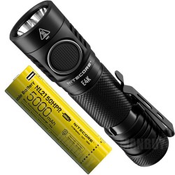 פנס קטן וחזק 4400 לומן נטען Nitecore E4K