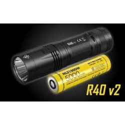 Nitecore R40 v2 1000 Lumen Police Rechargeable Flashlight Plus Charging Docks